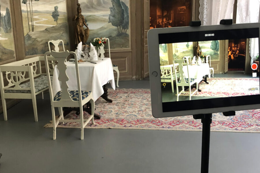 En ipad som filmer ateljen på Filmmuseet.